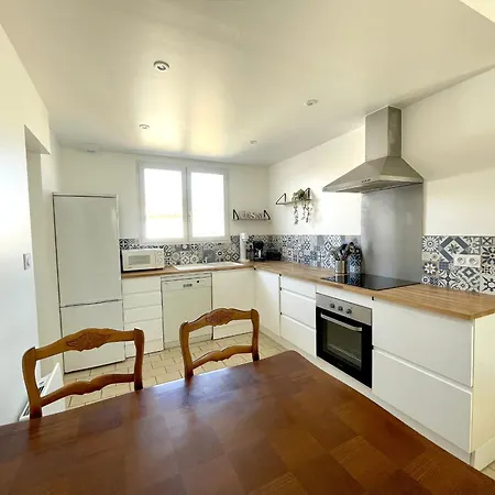 Maison A 650m De La Avec Jardin, Veranda Et Wifi - Fr-1-231-325 *